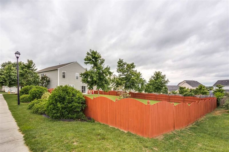 1407 Kingman Dr, Knightdale, NC 27545