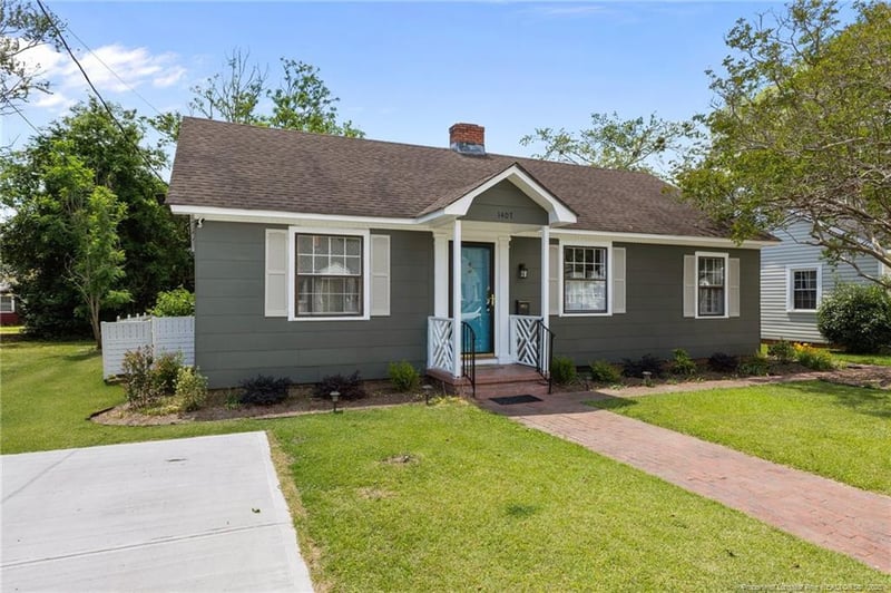 1407 Summitt Ave, Fayetteville, NC 28305