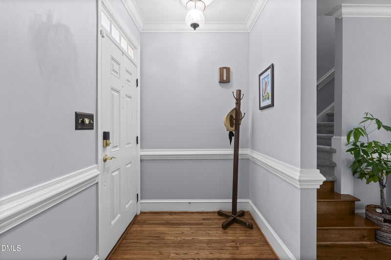 1407 Traherne Dr, Raleigh, NC 27612