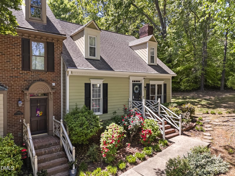 1407 Traherne Dr, Raleigh, NC 27612