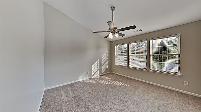 1407 Waterland Dr, Apex, NC 27502