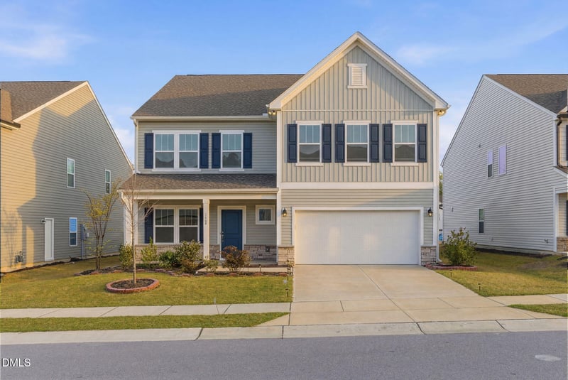 1408 Addison Lake St, Fuquay Varina, NC 27526