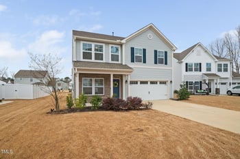 1408 Ardsley Ct, Fuquay Varina, NC 27526