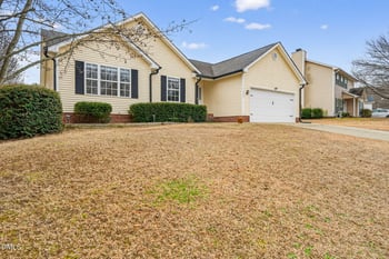 1408 Balfour Downs Cir, Fuquay Varina, NC 27526