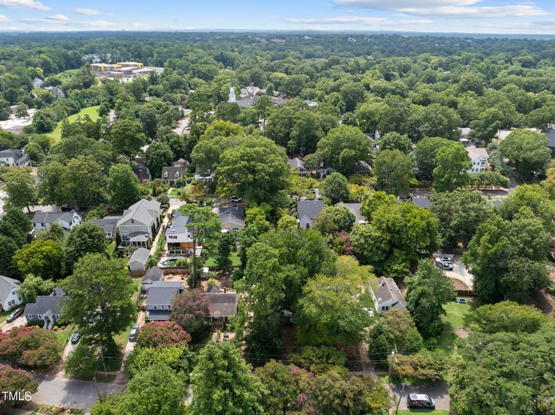 1408 Courtland Dr, Raleigh, NC 27604