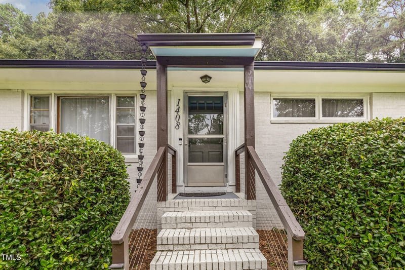 1408 Main St, Fuquay Varina, NC 27526