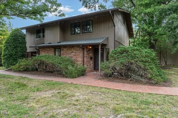 1408 Oak Tree Dr, Chapel Hill, NC 27517