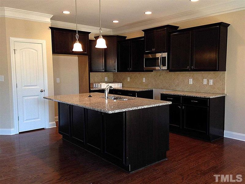 1408 Silver Valley Dr, Knightdale, NC 27545