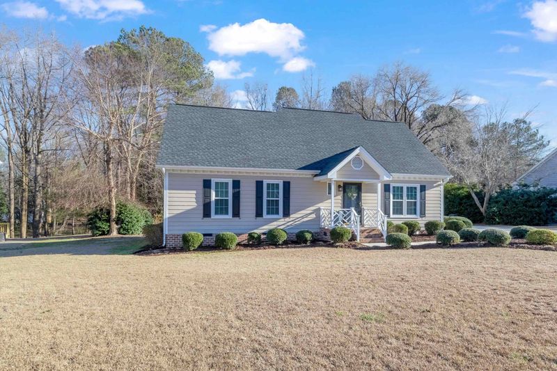 1408 Squire Ridge Dr, Fuquay Varina, NC 27526