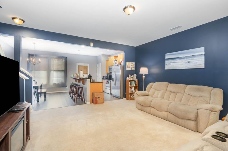 1408 Stone Manor Dr, Raleigh, NC 27610