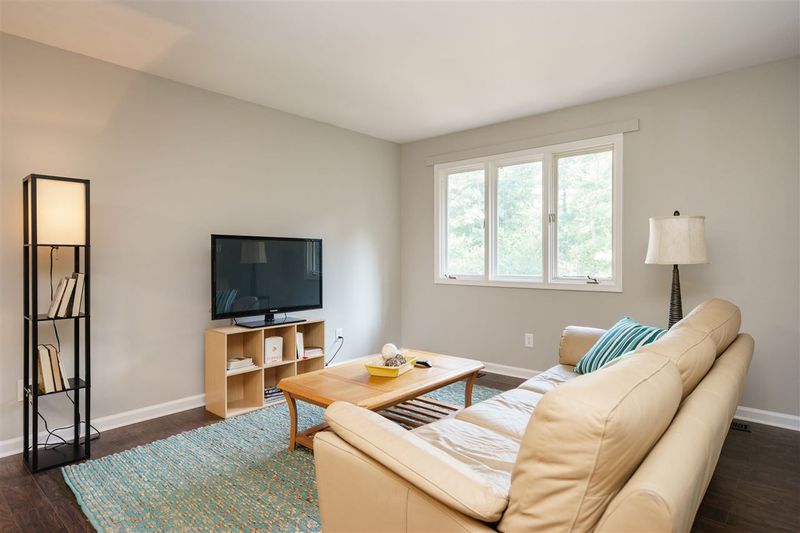 1408 Swallow Dr, Raleigh, NC 27606