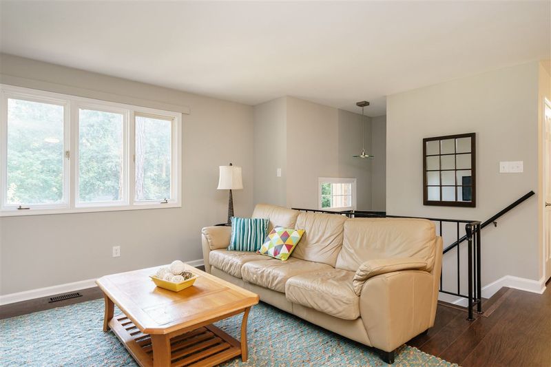 1408 Swallow Dr, Raleigh, NC 27606