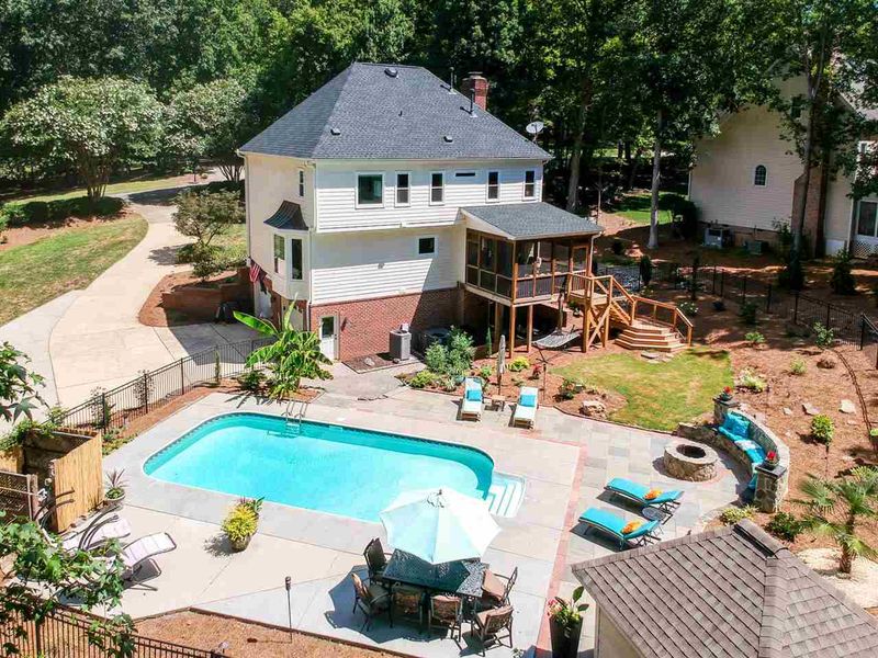 1408 Wescott Dr, Raleigh, NC 27614