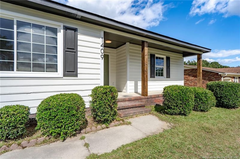 1409 Blairwood Dr, Fayetteville, NC 28314