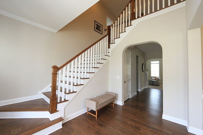 1409 Bond Gardens Rd, Cary, NC 27518