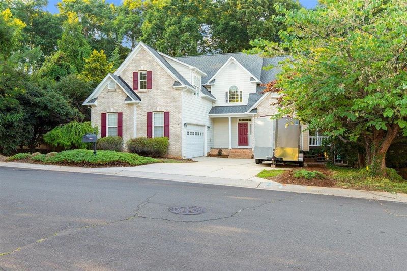 1409 Crete Dr, Raleigh, NC 27606