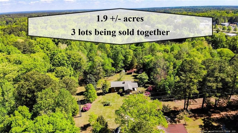 1409 Dogwood Acres Dr, Sanford, NC 27330