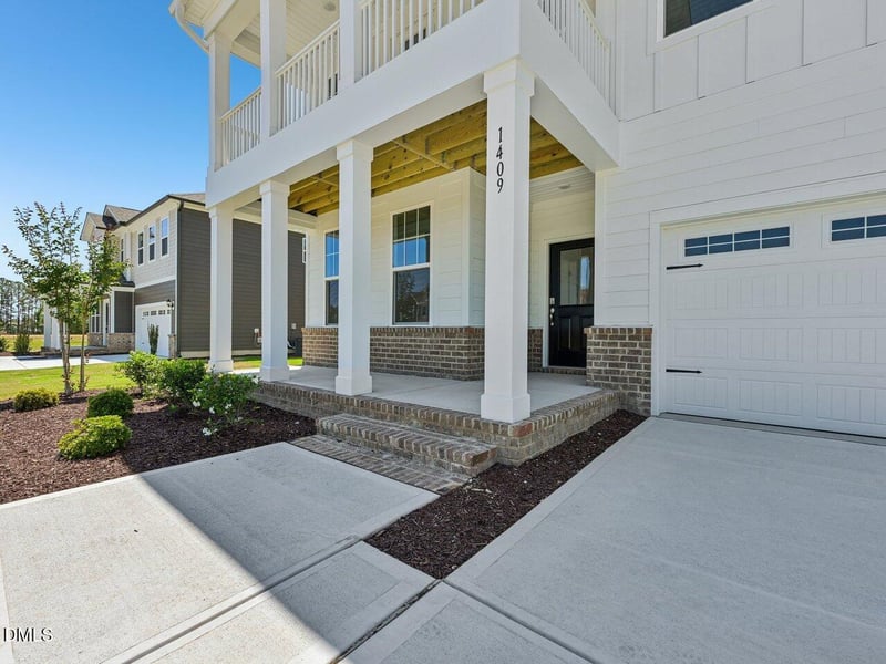 1409 Green Cypress Dr, Zebulon, NC 27597