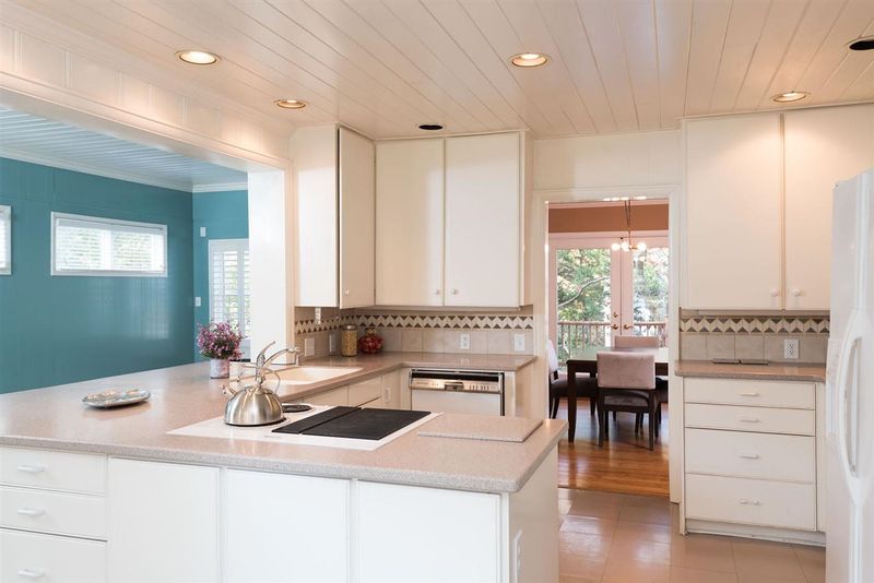 1409 Hathaway Rd, Raleigh, NC 27608