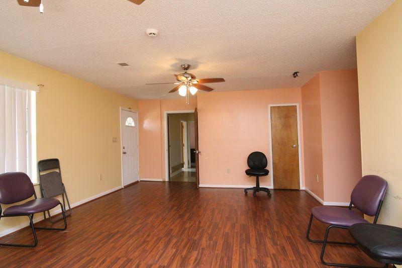 1409 Holloway St, Durham, NC 27703