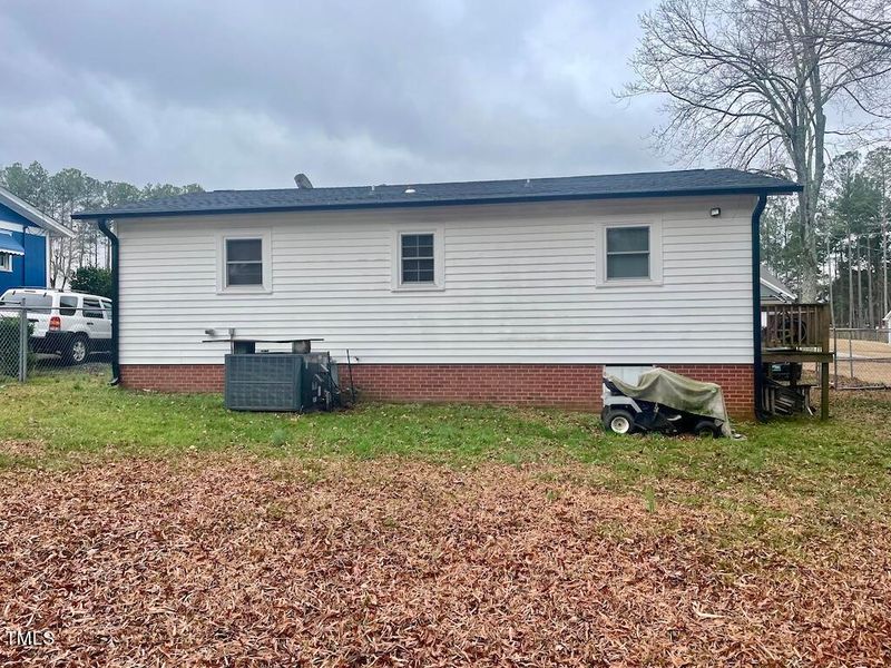 1409 Ray Ave, Sanford, NC 27330