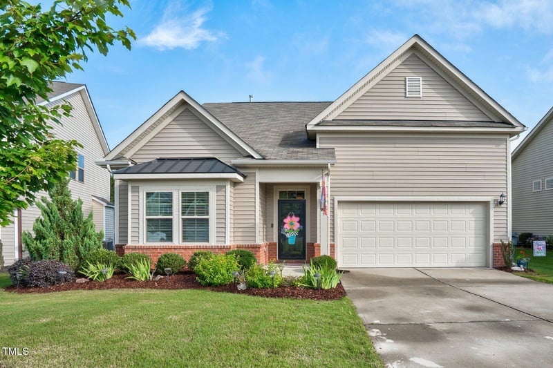1409 Sage Tree Dr, Zebulon, NC 27597