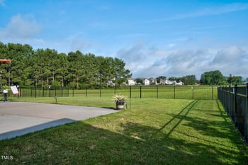 1409 Sage Tree Dr, Zebulon, NC 27597