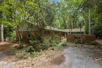 1409 Trailwood Dr, Raleigh, NC 27606