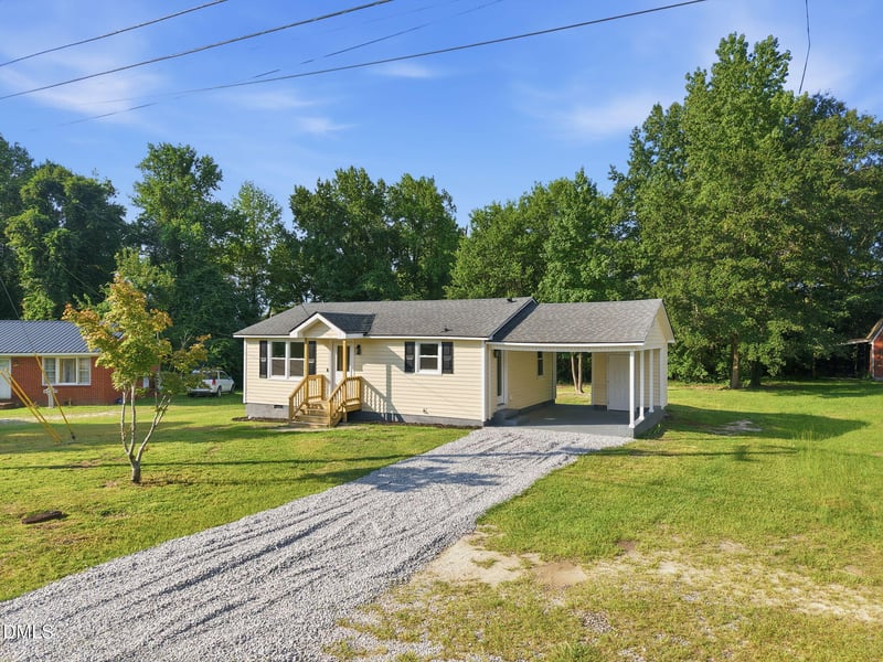 1409 Tulip St, Clayton, NC 27520