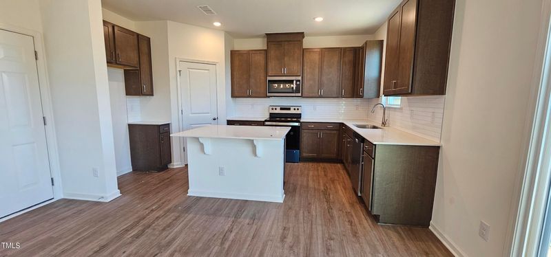 1409 Underbrush Dr, Durham, NC 27703