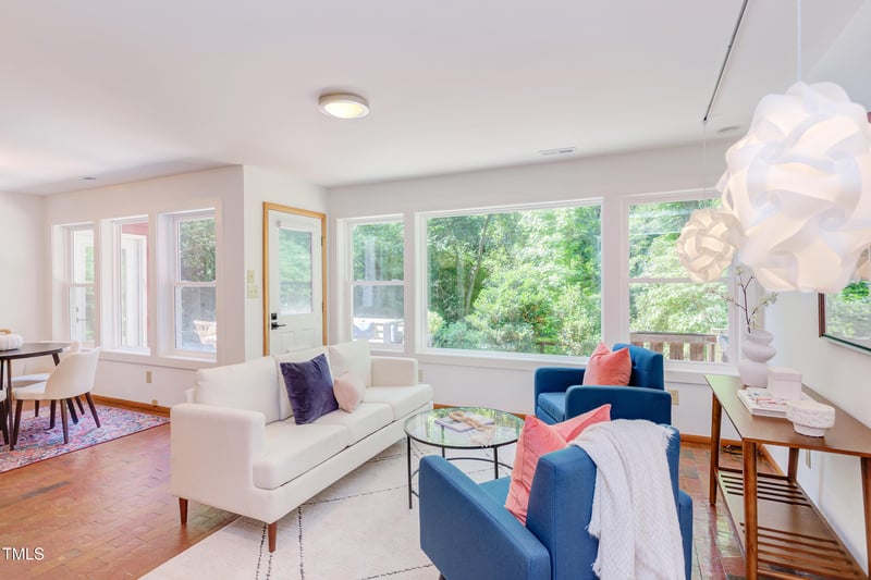 1409 Valley Rn, Durham, NC 27707