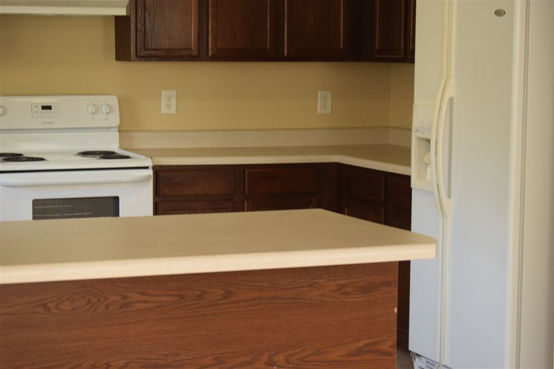 141 Bellfare Dr, Garner, NC 27529