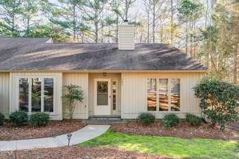 141 Berry Patch Ln, Chapel Hill, NC 27514