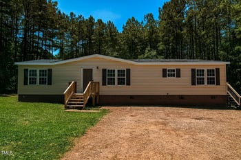 141 Cardinal Ln, Henderson, NC 27537