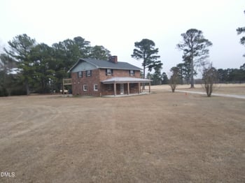 141 Chicora Club Dr, Dunn, NC 28334