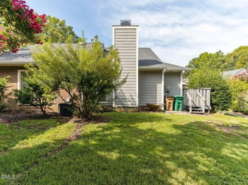 141 Clancy Cir, Cary, NC 27511