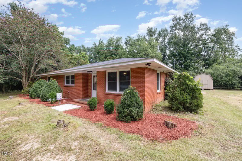 141 Clydes Ln, Goldsboro, NC 27530