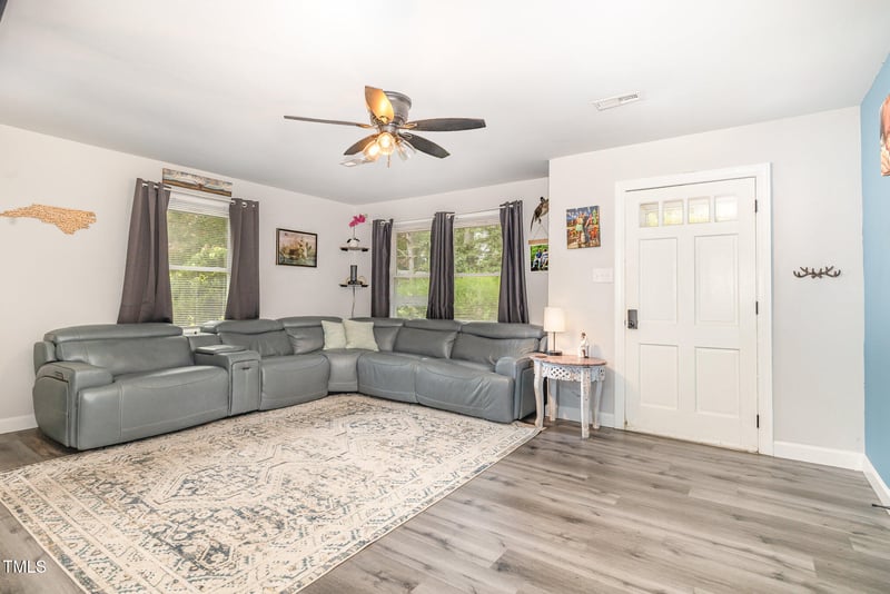 141 Clydes Ln, Goldsboro, NC 27530