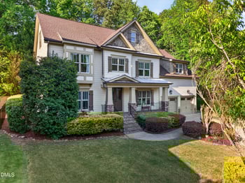 141 Eden Glen Dr, Holly Springs, NC 27540