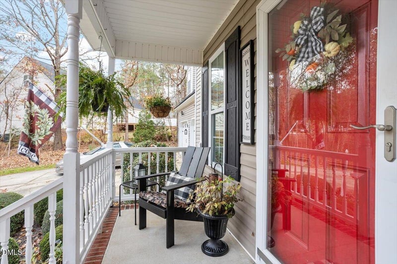 141 Falcon Pointe Ln, Clayton, NC 27520