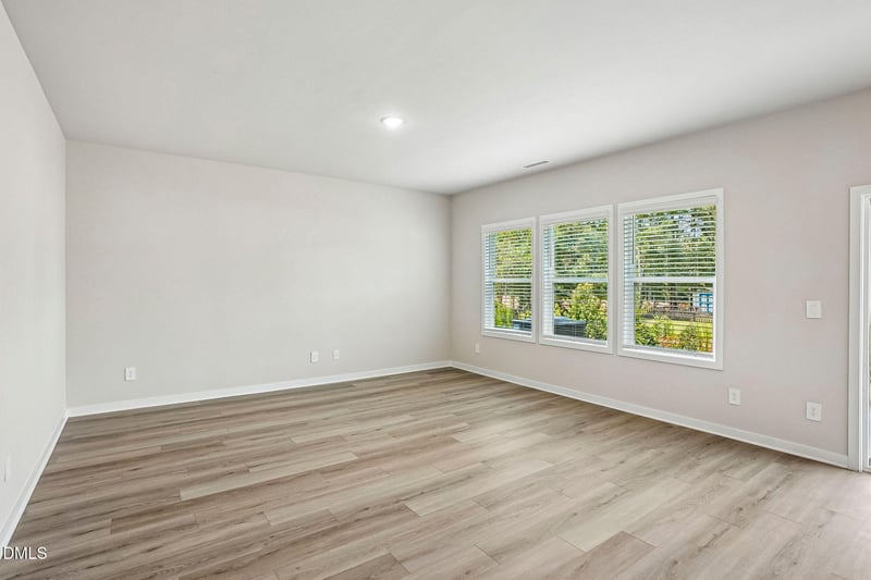 141 Gilded Eagle Ave, Clayton, NC 27520