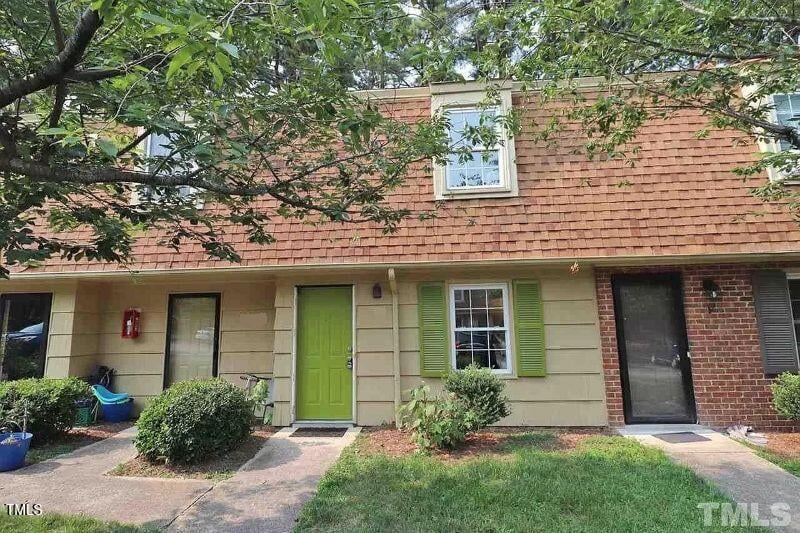 141 Jones Franklin Rd #E, Raleigh, NC 27606