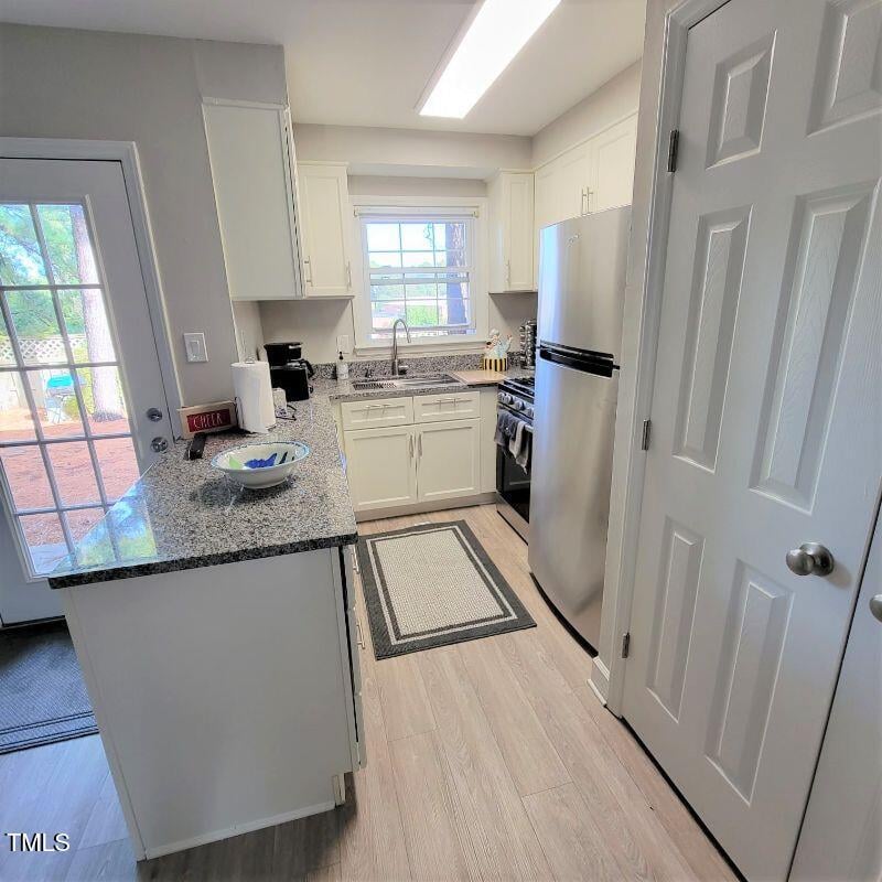 141 Jones Franklin Rd #E, Raleigh, NC 27606