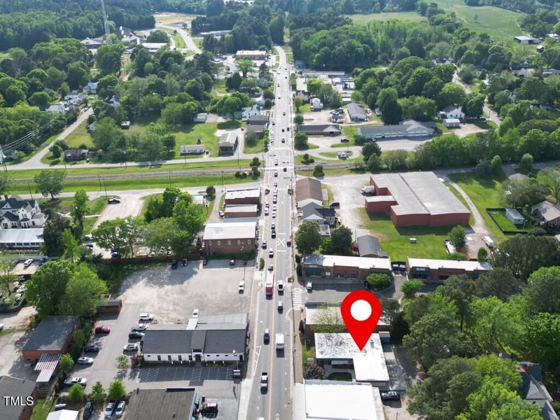141 Main St, Youngsville, NC 27596