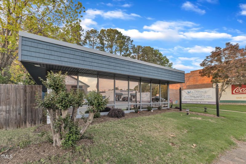 141 E Main St, Youngsville, NC 27596