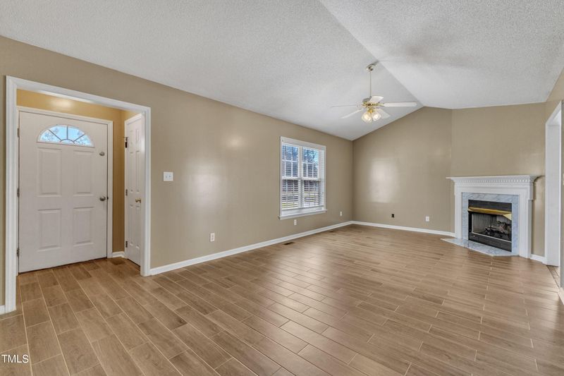 141 Mccoy Dr, Smithfield, NC 27577