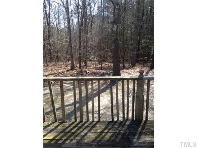 141 Memory Ln, Benson, NC 27504