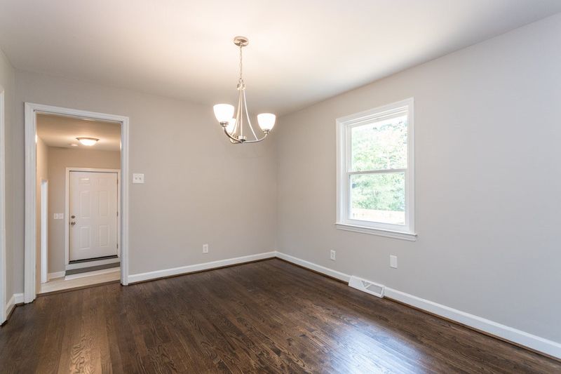 141 Oakmont Cir, Durham, NC 27713