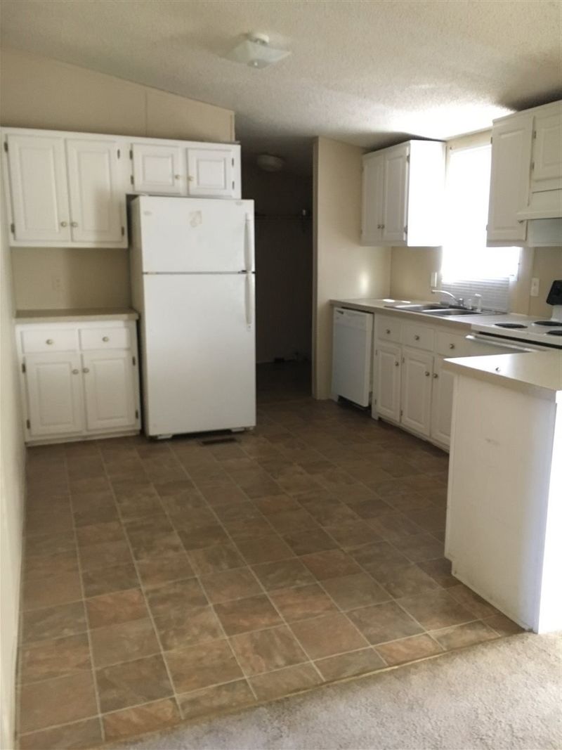 141 Ridgewood Dr, Middlesex, NC 27557