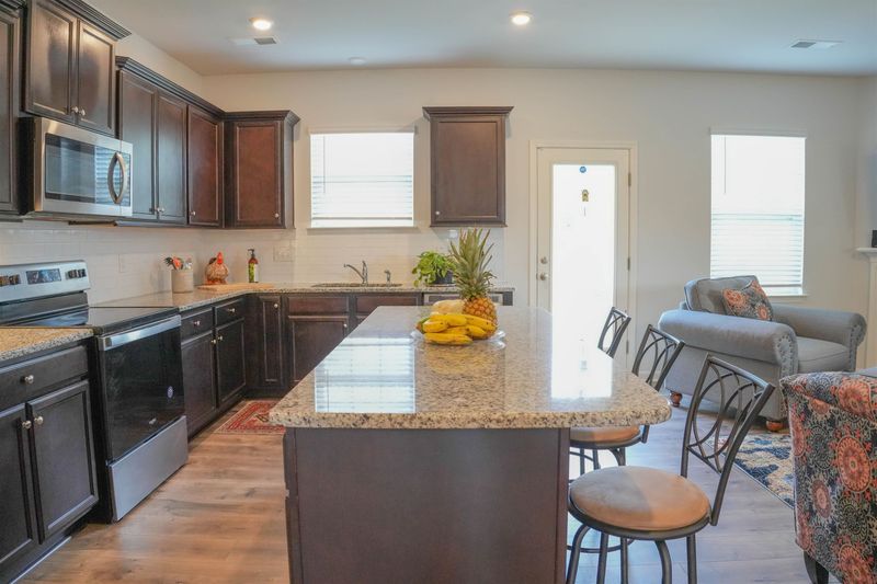 141 Rivercamp St, Clayton, NC 27527